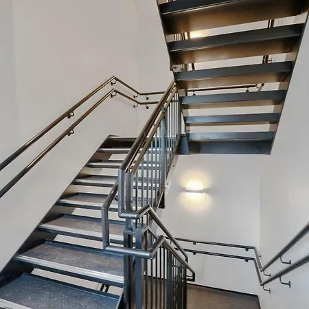 Apartment Downtown Ap.1 *